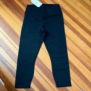 Fabletics power hold capri leggings